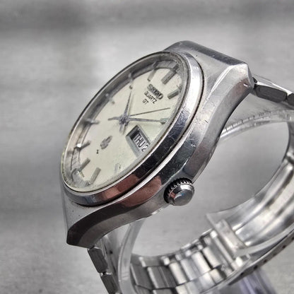 Seiko QT Watch Men 36mm Silver Dial Silver Tone Daydate Round 0823-8000 New Batt2
