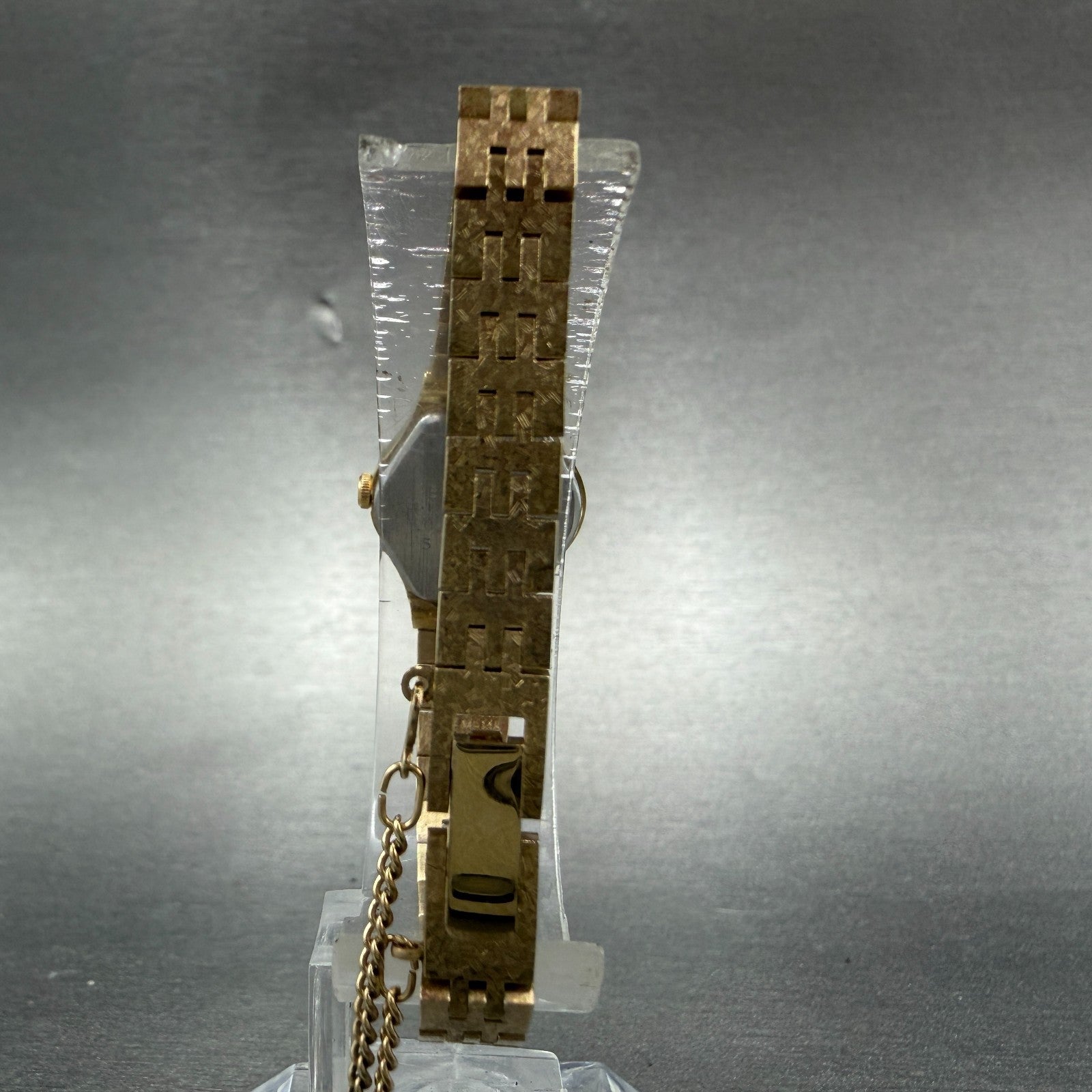 Seiko Watch Women 17mm Champagne Dial Gold Tone 2C20-5759 Oval New Battery TH7