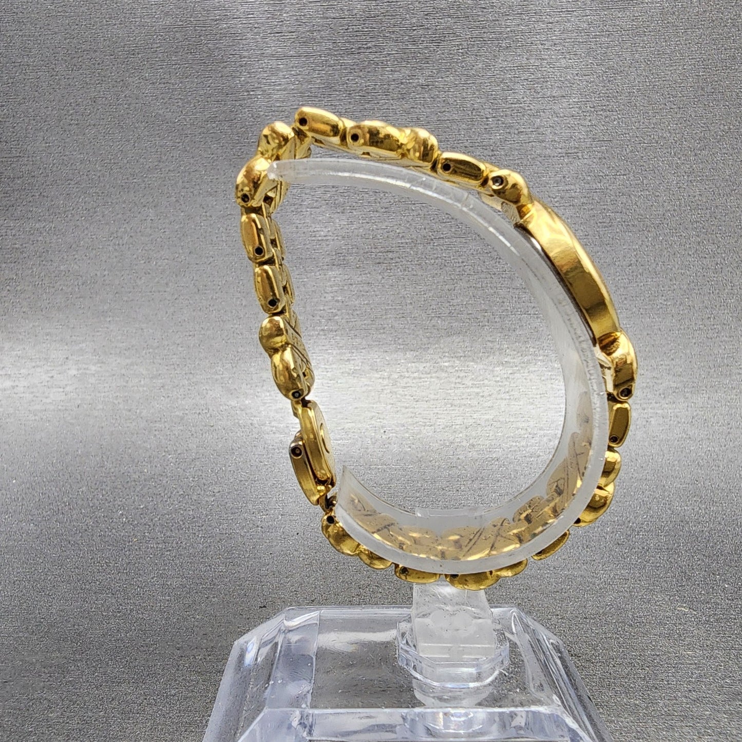 Seiko Watch Women 17mm MOP Dial Gold Tone Oval 1n006a89 New Battery VTG9