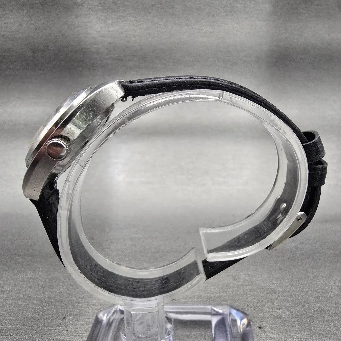 Seiko Watch Women 21mm Silver Dial Silver Tone Date Oval 2202-0050 Vintage Works6