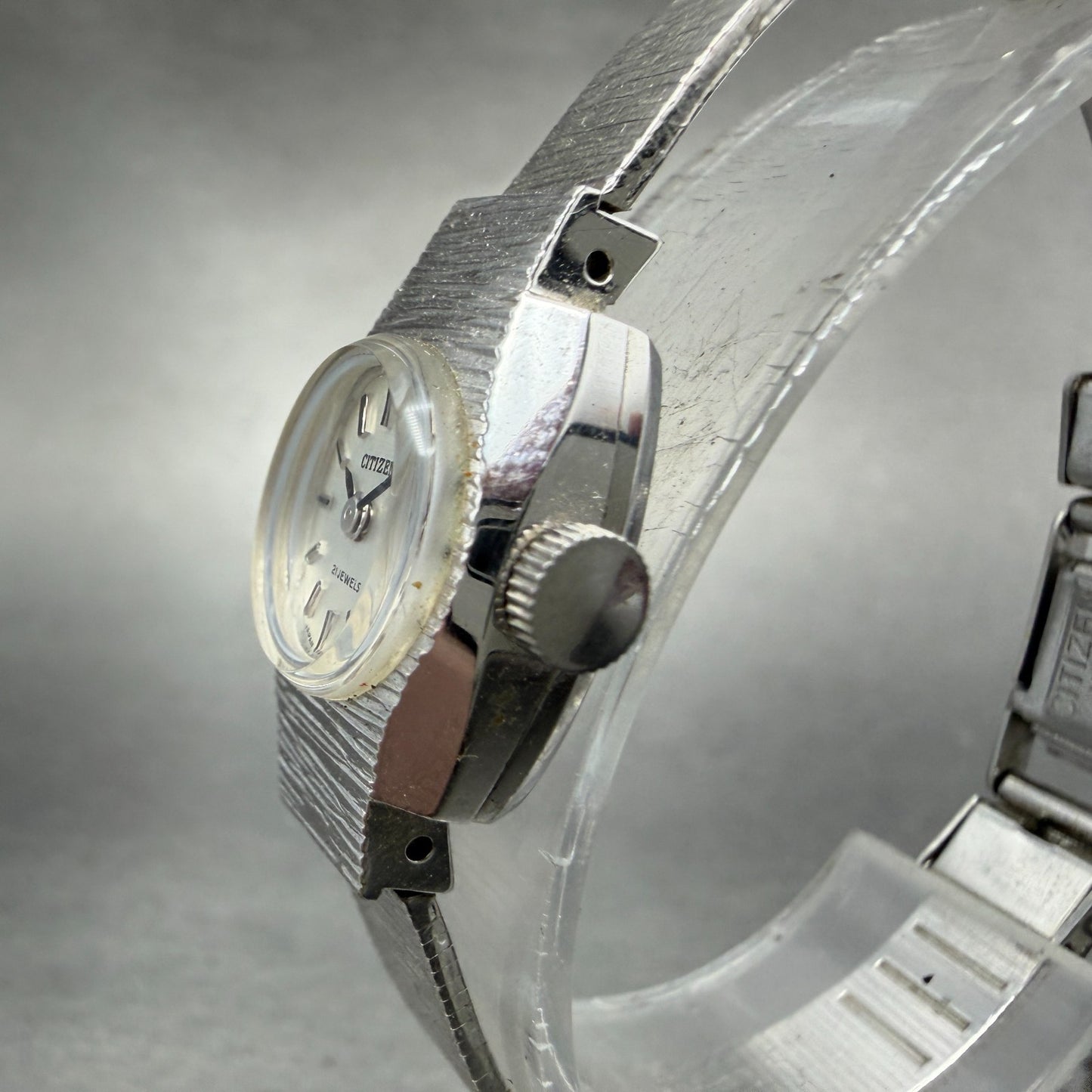 Citizen Watch Women 16mm Silver Dial Silver Tone Manual Rectangle 4-672917 Runs2