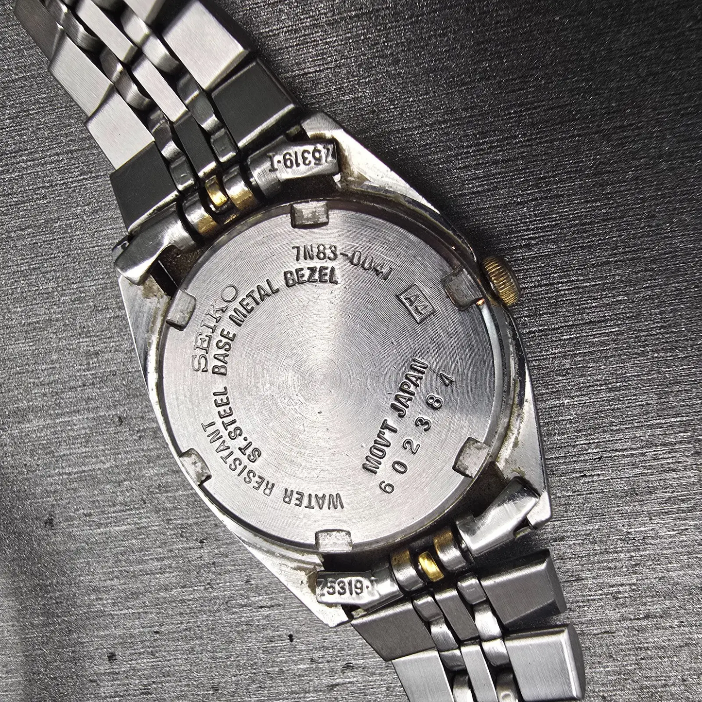 Seiko Watch Women 24mm Silver Dial Two Tone Daydate Round 7N83-0041 New Battery10