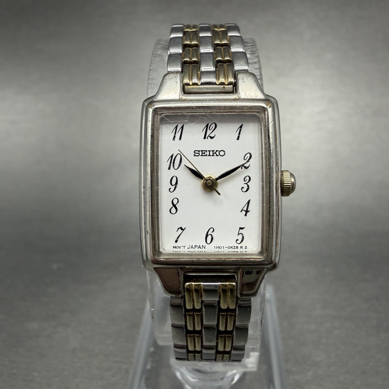 Seiko Tank Watch Women 16mm White Dial Two Tone Rectangle 1N01-0FH0 New Battery0