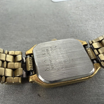 Seiko Tank Watch Women 17mm Black Dial Gold Tone Rectangle V400-5498 New Battery9