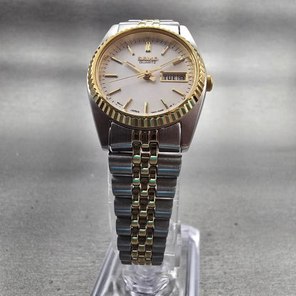 Seiko Watch Women 24mm Silver Dial Two Tone Daydate Round 7N83-0041 New Battery5