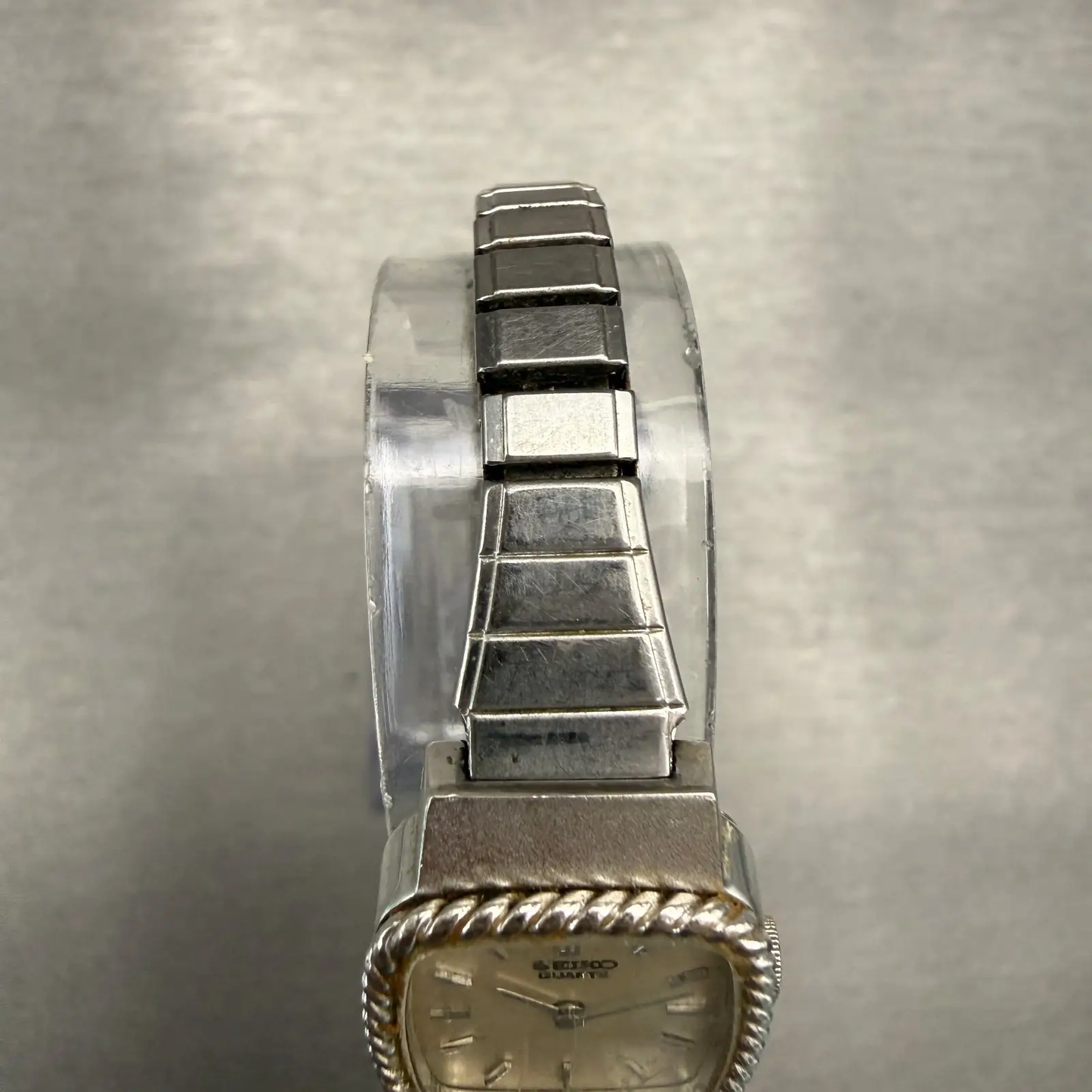 48095708