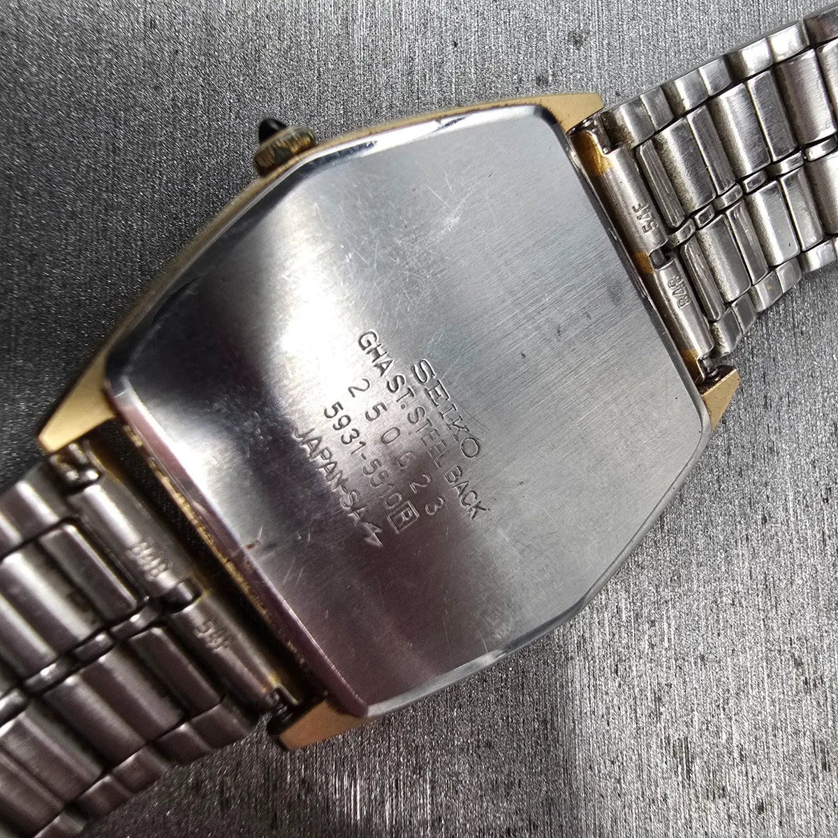 Seiko Dolce Watch Men 30mm Gold Dial Gold Tone Hexagon 5931-5510 New Battery10