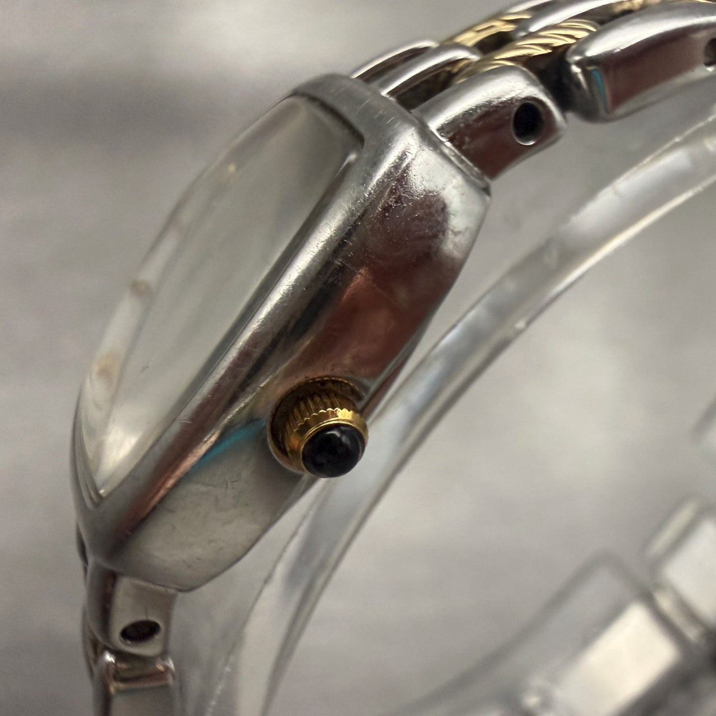 Seiko Watch Women 18mm White Dial Two Tone Oval 1N00-0KA0 New Battery2