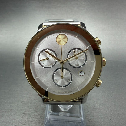 Movado Bold Chronograph Watch Men 42mm Silver Dial Two Tone Date 3600888 Box1