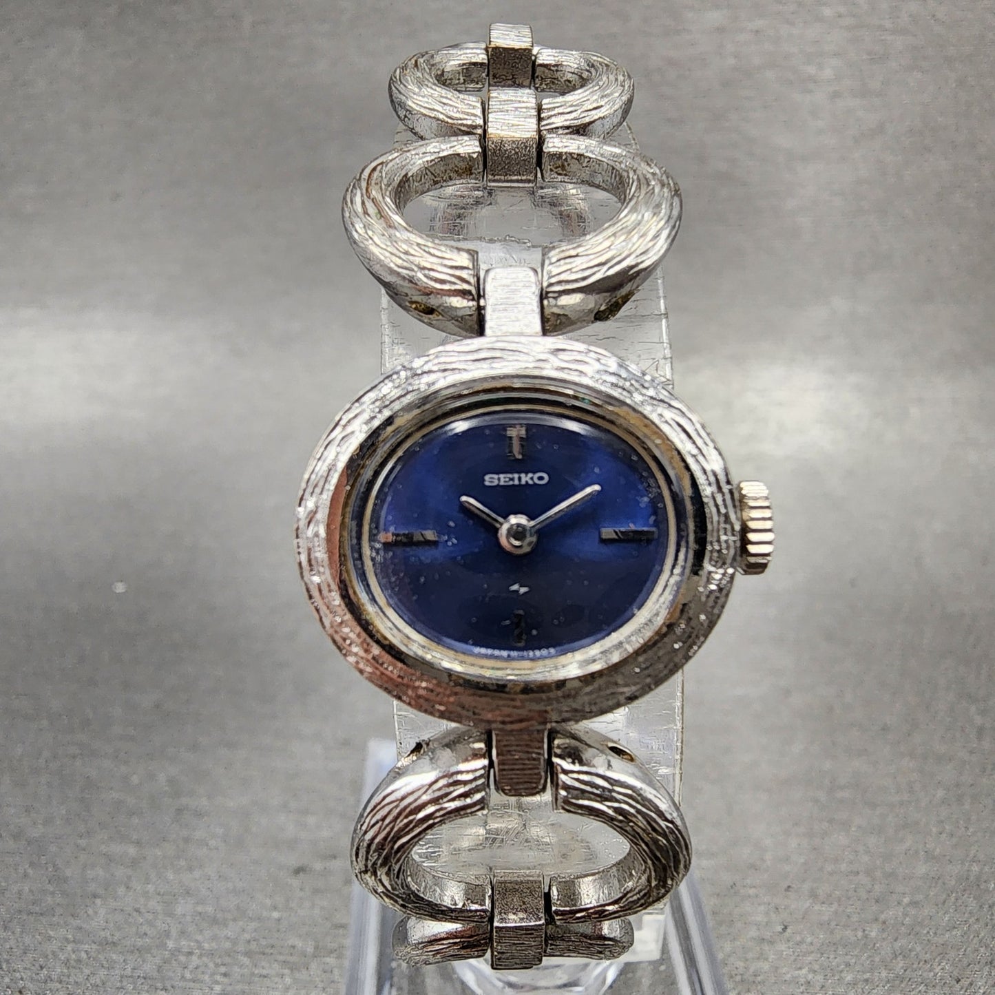Seiko Watch Women 20mm Blue Dial Silver Tone Oval Manual Wind 117519 Runs0