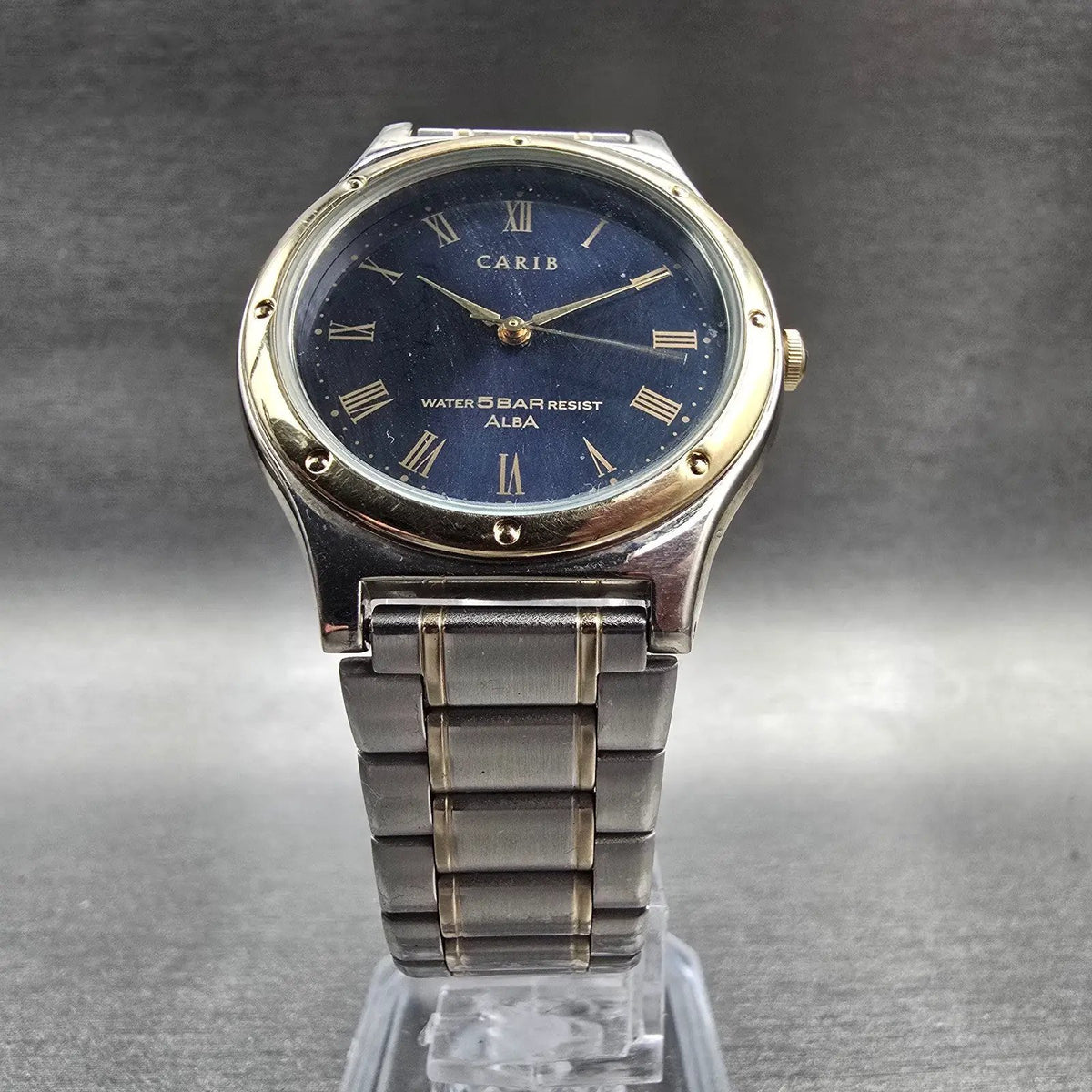 Alba Carib Watch Men 31mm Blue Dial Two Tone Round V701-637A New Battery5