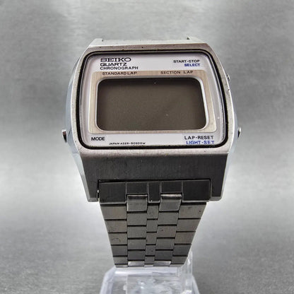 Seiko Watch Men 34mm Digital Silver Chronograph Rectangle A229-5010 PARTS VTG6