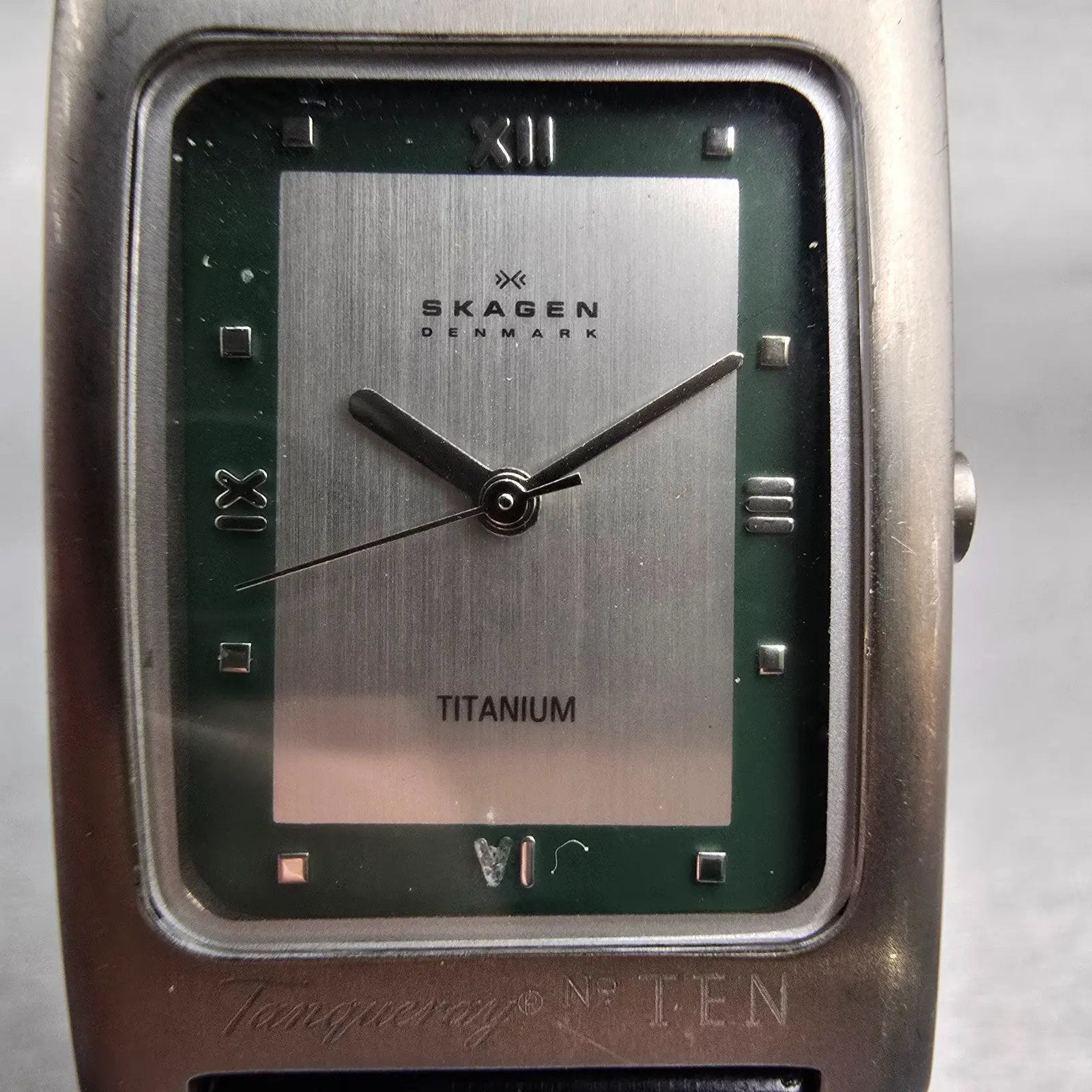 Skagen Watch Men 26mm Silver Green Dial Titanium Rectangle 177LTL New Battery1