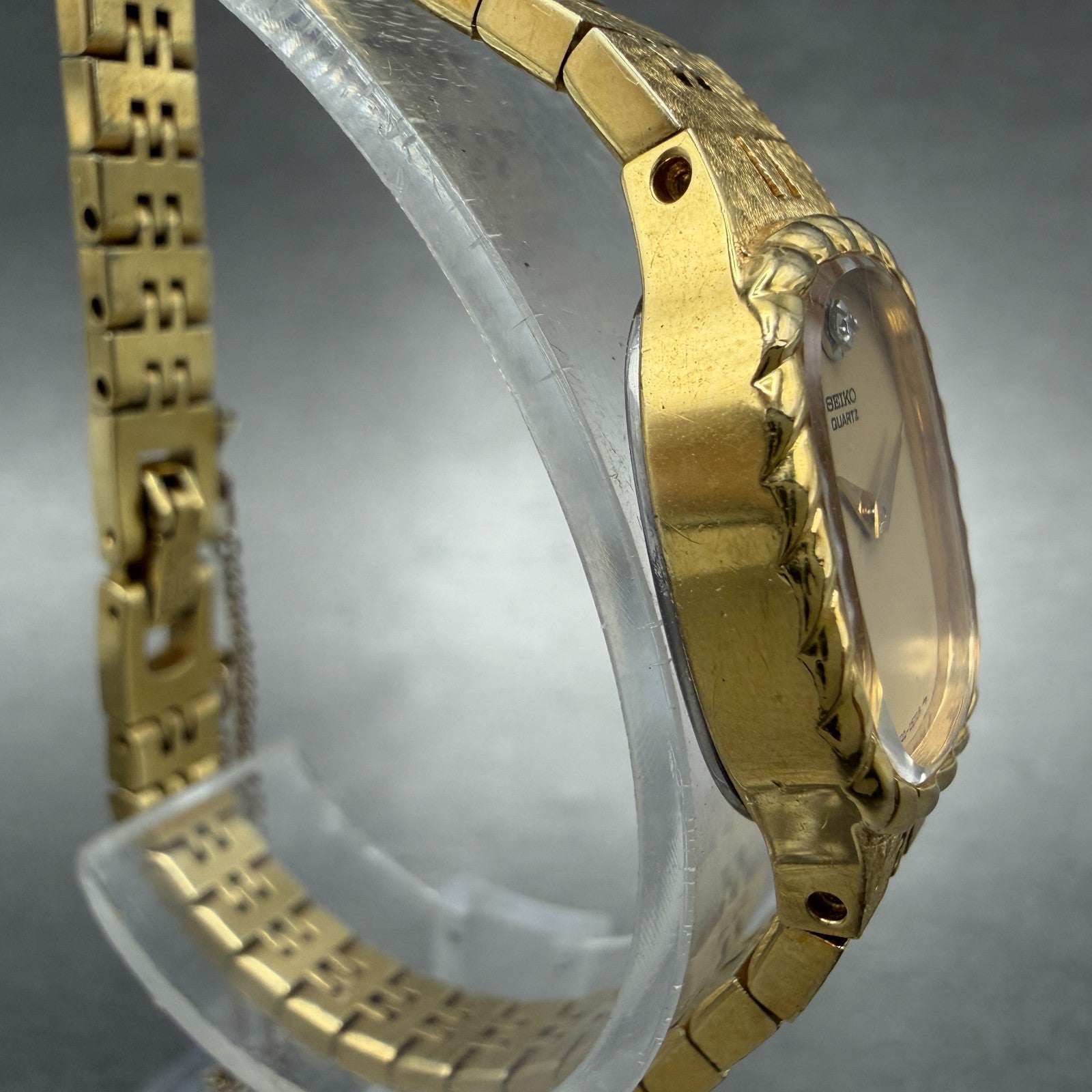 Seiko Watch Women 17mm Tan Dial Gold Tone Rectangle VTG 1400-5349 New Battery3