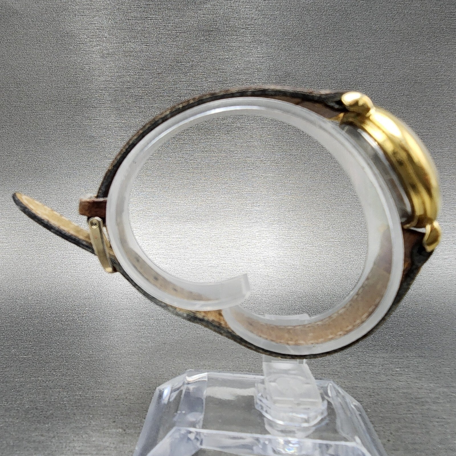 Pulsar Watch Women 29mm Cream Dial Gold Tone Date Round V8210350 New Battery8