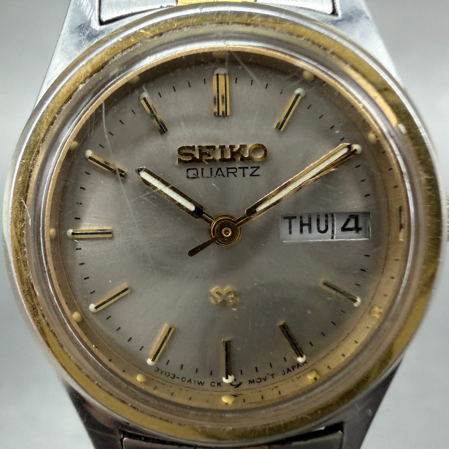 Seiko SQ Watch Women 23mm Silver Dial Two Tone Daydate 3Y03-0A10 New Battery VTG1