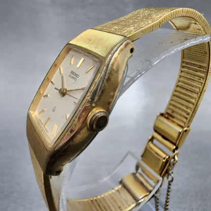Seiko Watch Women 20mm White Dial Gold Tone Rectangle 2621-5120 New Battery