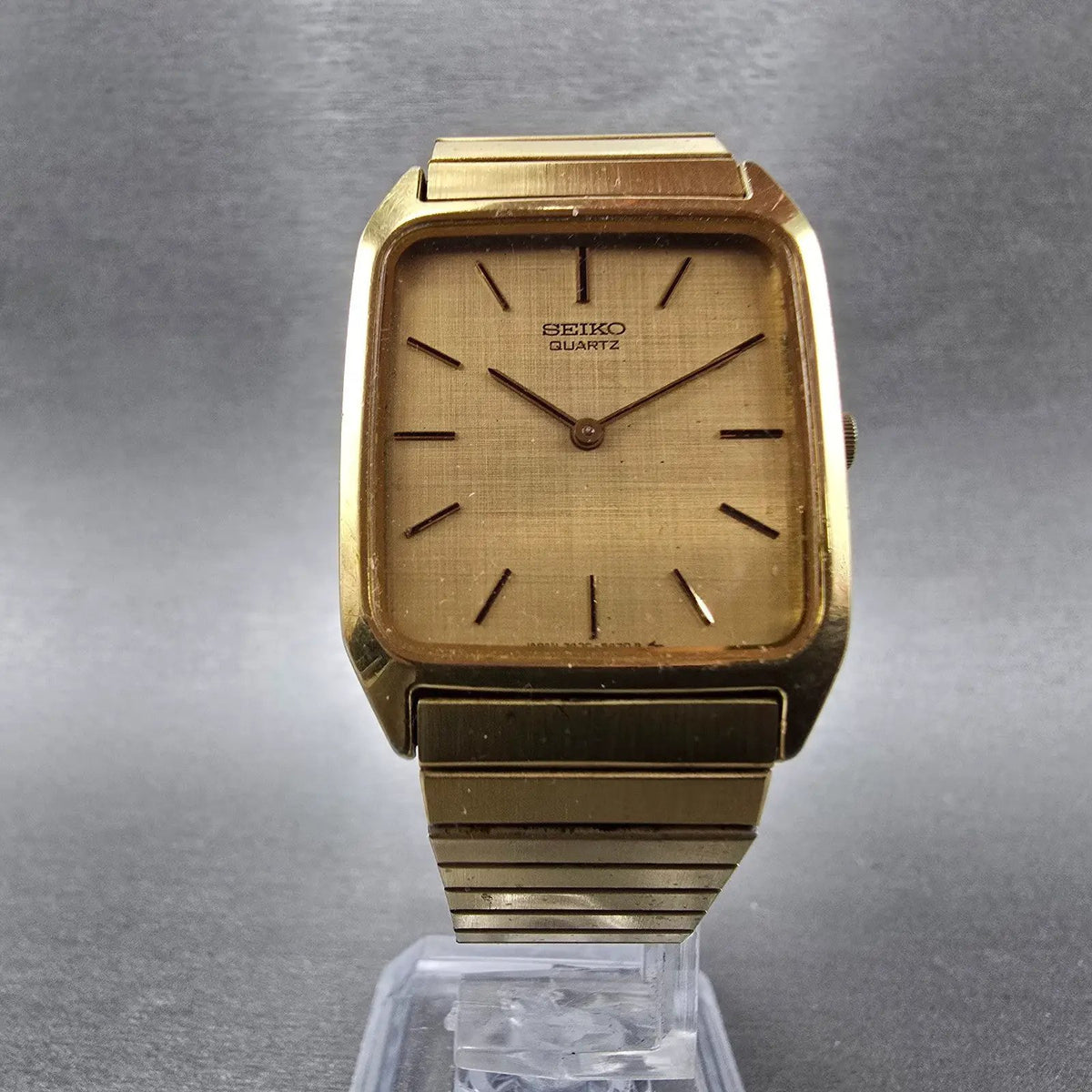 Seiko Tank Watch Men 26mm Gold Dial Gold Tone Rectangle 7430-5309 PARTS VTG6