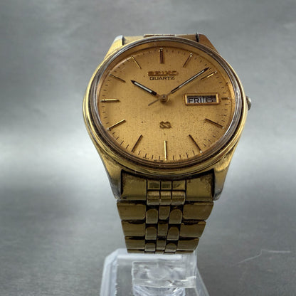 Seiko SQ Watch Men 35mm Champagne Dial Gold Tone Daydate 5y23-8049 New Battery B5