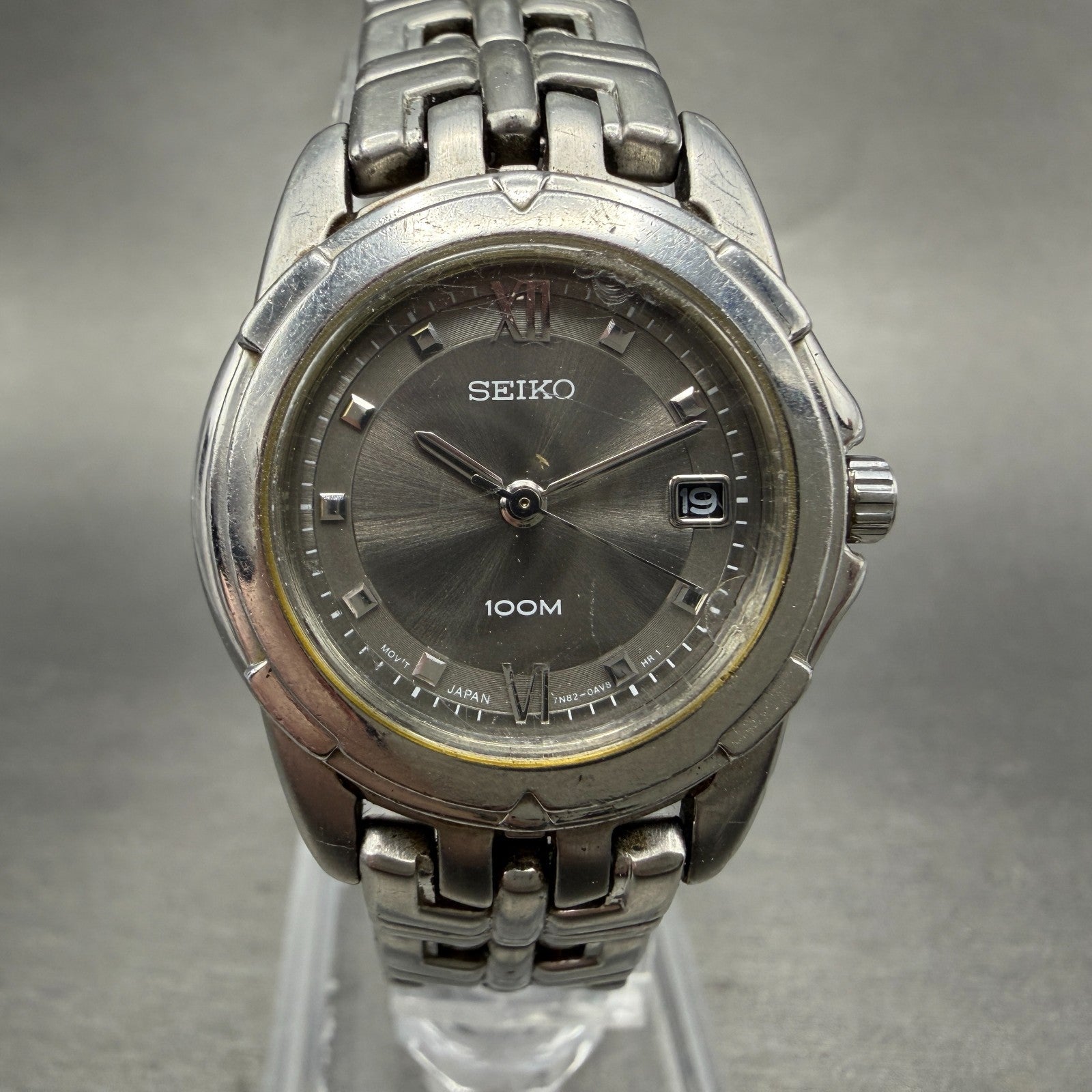 Seiko Watch Women 26mm Black Dial Silver Tone Date Round 7N82-0AM0 New Battery N0