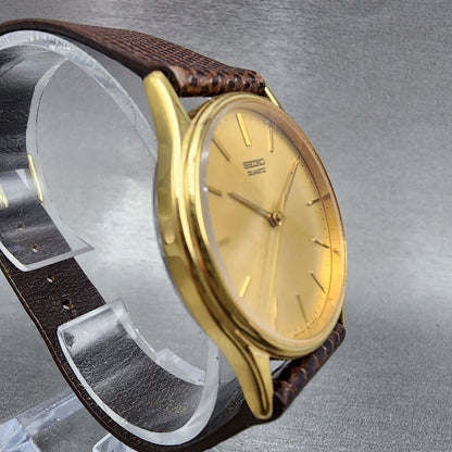 Seiko Watch Men 32mm Gold Dial Gold Tone Round 2K010099 Vinatge PARTS4