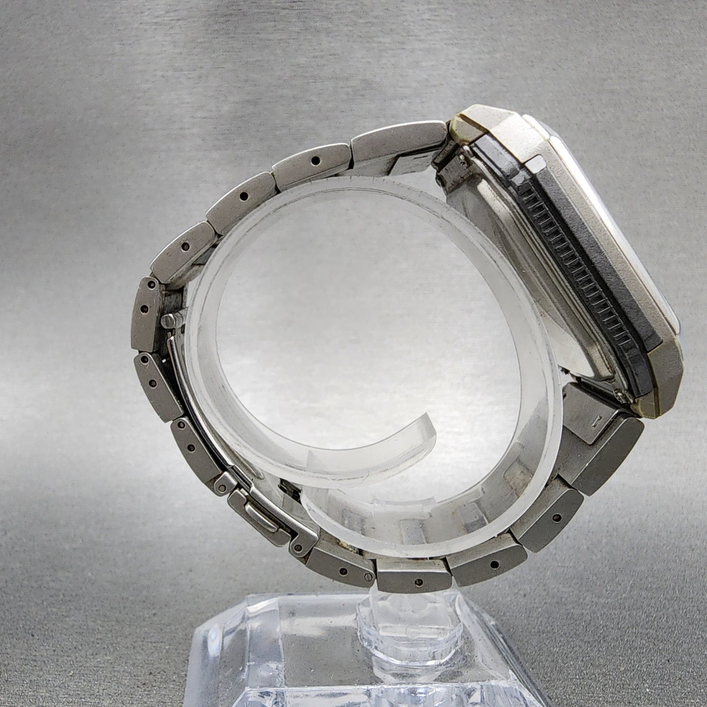 Casio HotBiz Watch Men 35mm Digital Silver Tone Rectangle VDB2100 New Battery8