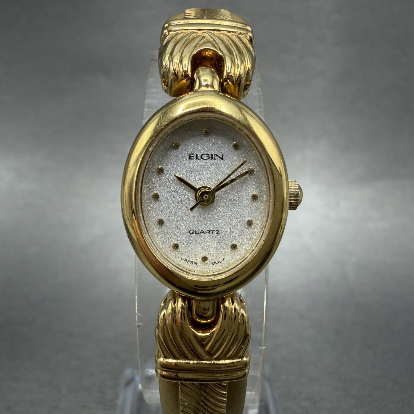 Elgin Watch Women 16mm Silver Dial Gold Tone Oval Bangle New Battery0