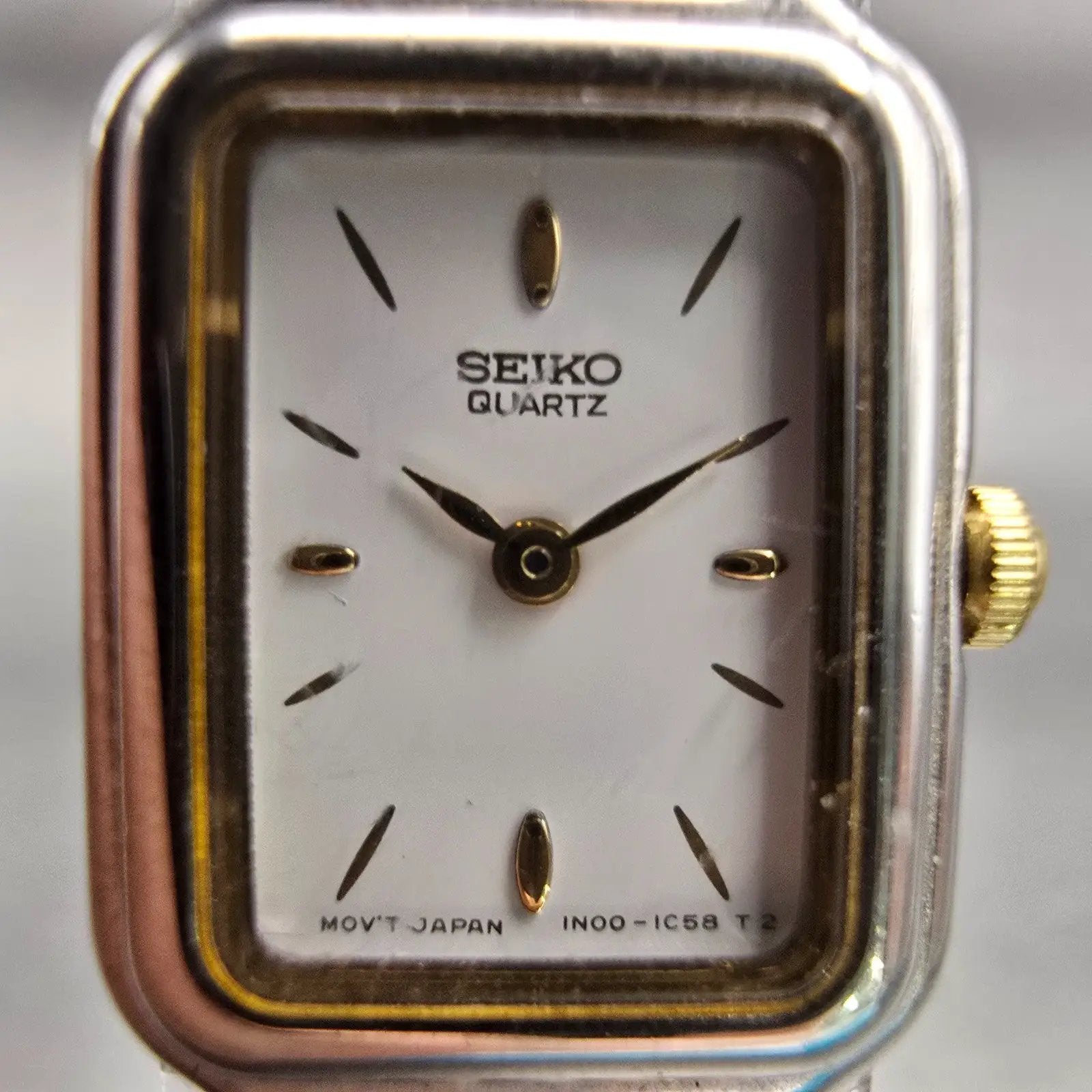 Seiko Watch Women 15mm White Dial Silver Tone Rectangle 1N00-0D09 New Battery1
