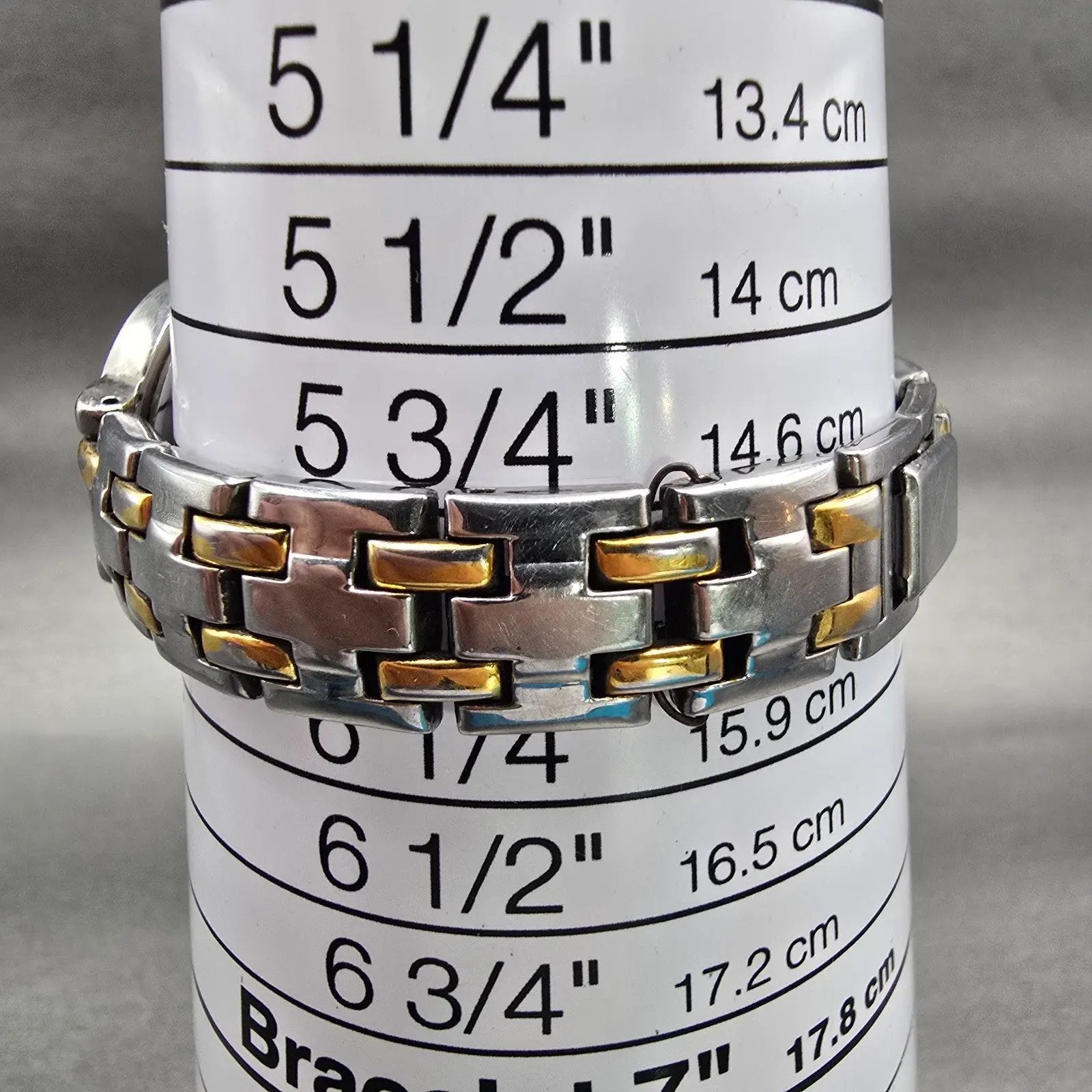 Seiko Watch Women 24mm Silver Dial Silver Tone Round 1N00-1E19 New Battery VTG9