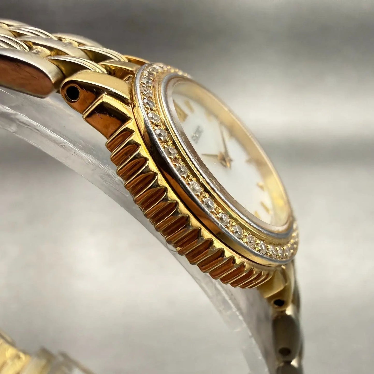 Seiko Watch Women 23mm MOP Dial Gold Tone Diamonds Round 1N00-0KH0 New Battery2