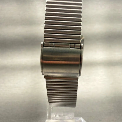 48304726