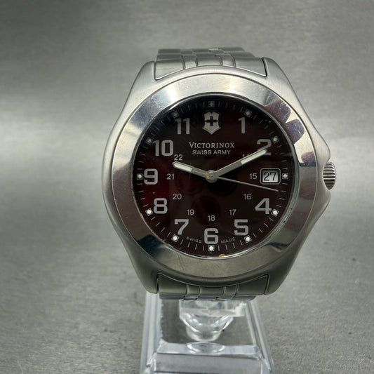 Victorinox Swiss Army Watch Men 40mm Red Dial Steel Date Round 241285.CB PARTS0