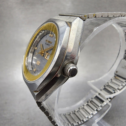 Citizen CQ Watch Women 26mm Silver Dial Silver Tone Daydate Round New Battery2