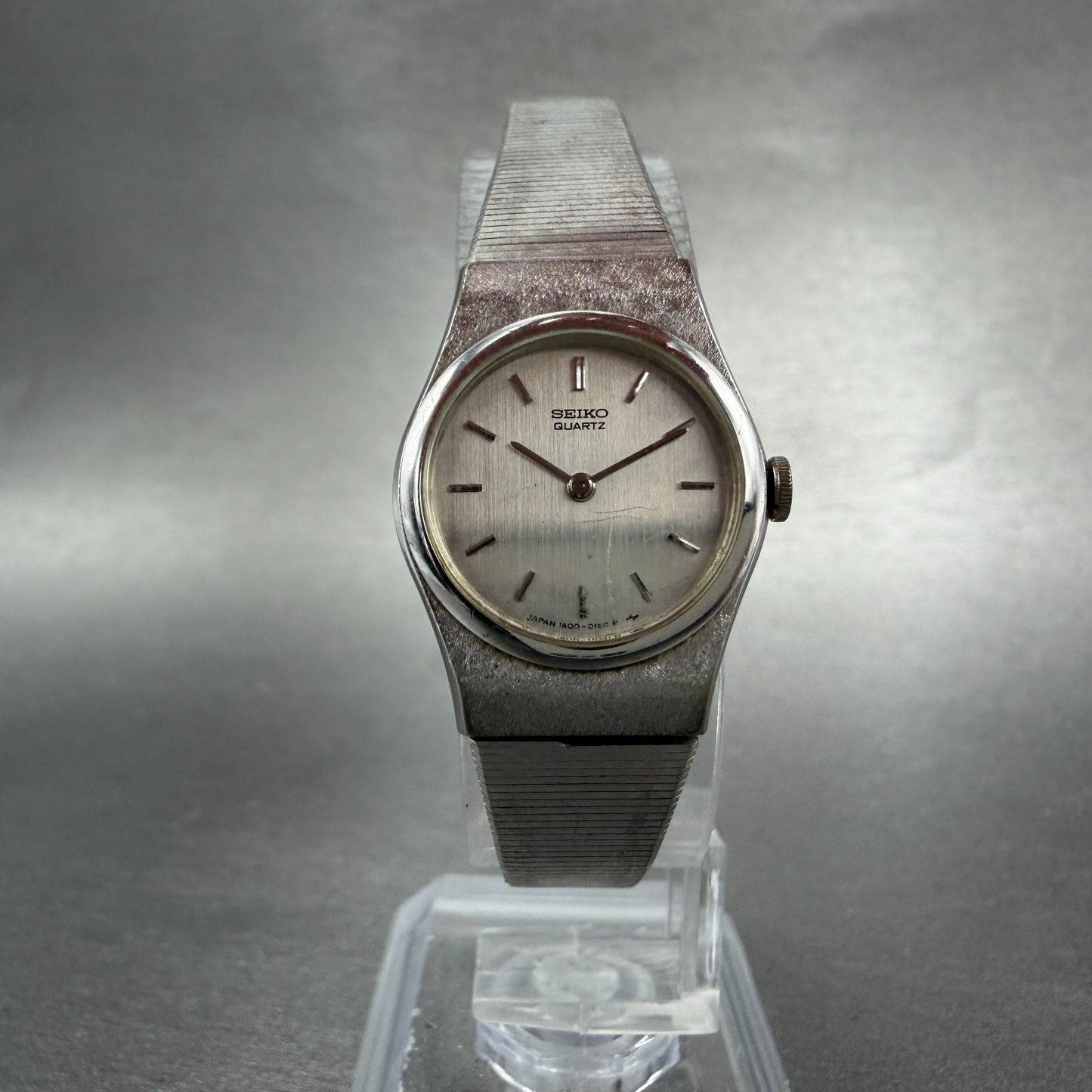 Seiko Watch Women 20mm Silver Dial Silver Tone Round 1400-0039 New Battery VTG5