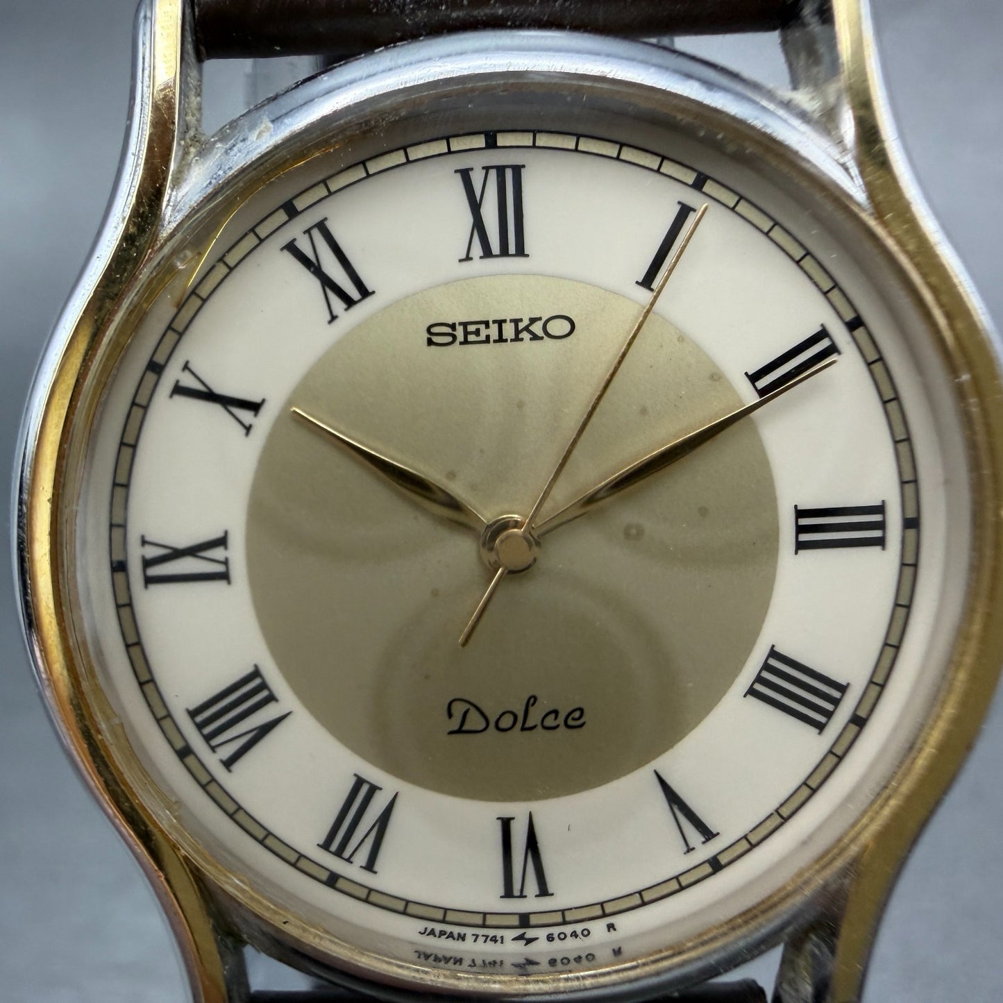 Seiko Dolce Watch Men 32mm Champagne Dial Gold Tone Round 7741-6030 New Battery51
