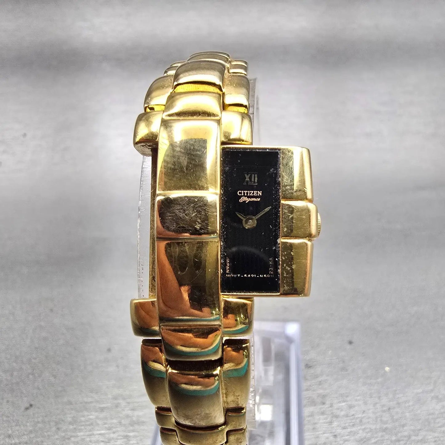 Citizen Elegance Hide Away Watch Women 16mm Black Dial Gold Tone New Battery VTG0