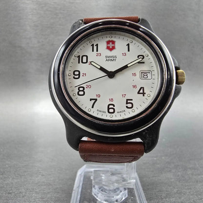 Victorinox Swiss Army Watch Men 39mm White Dial Black Silver Date New Battery 95