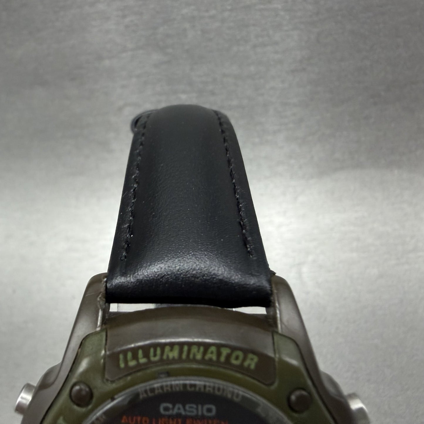 Casio Illuminator W94H Watch Men 37mm Digital Green Alarm Chrono Round New Batt4