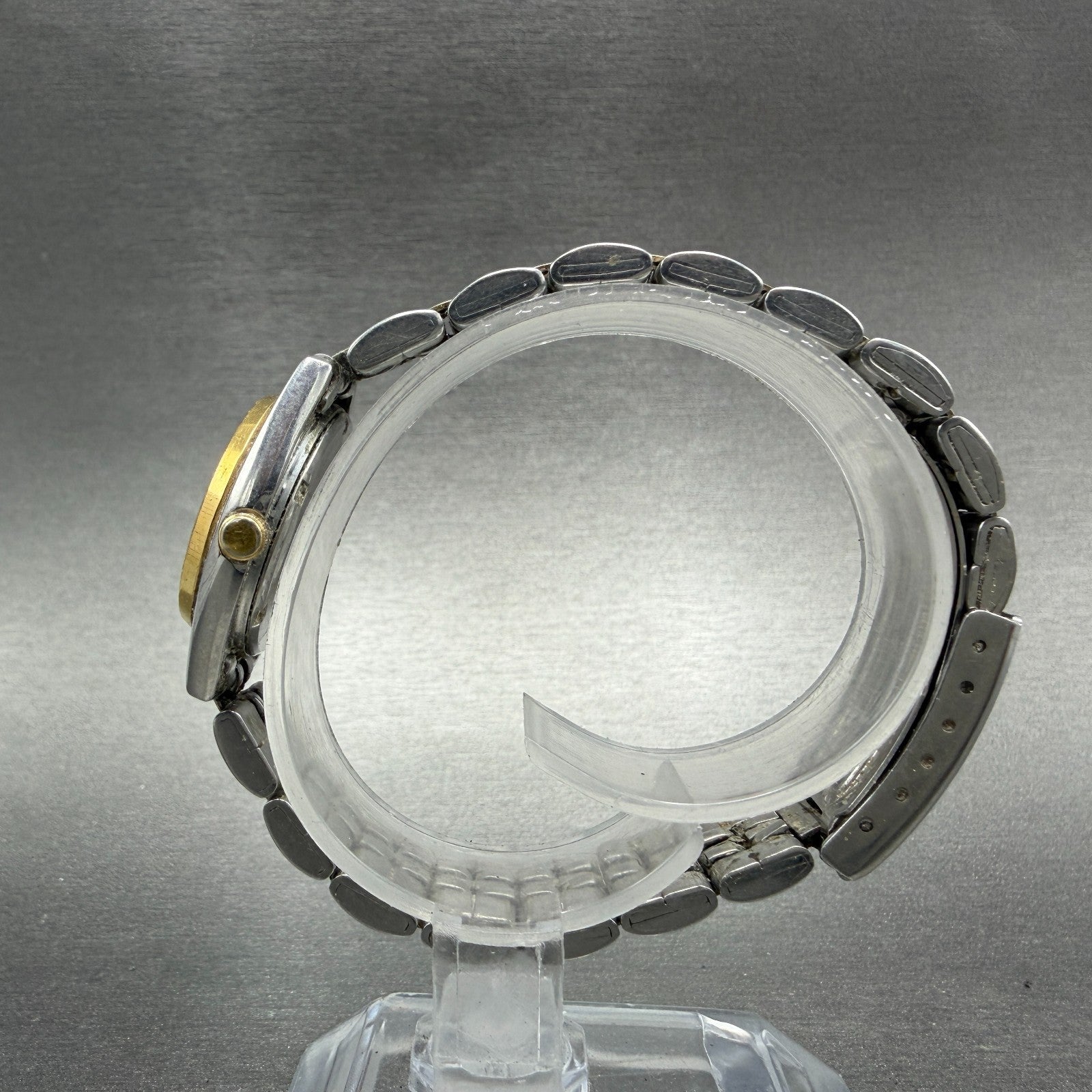 Seiko Watch Women 24mm White Dial Two Tone Date Round 7n82-6001 New Battery VTG6