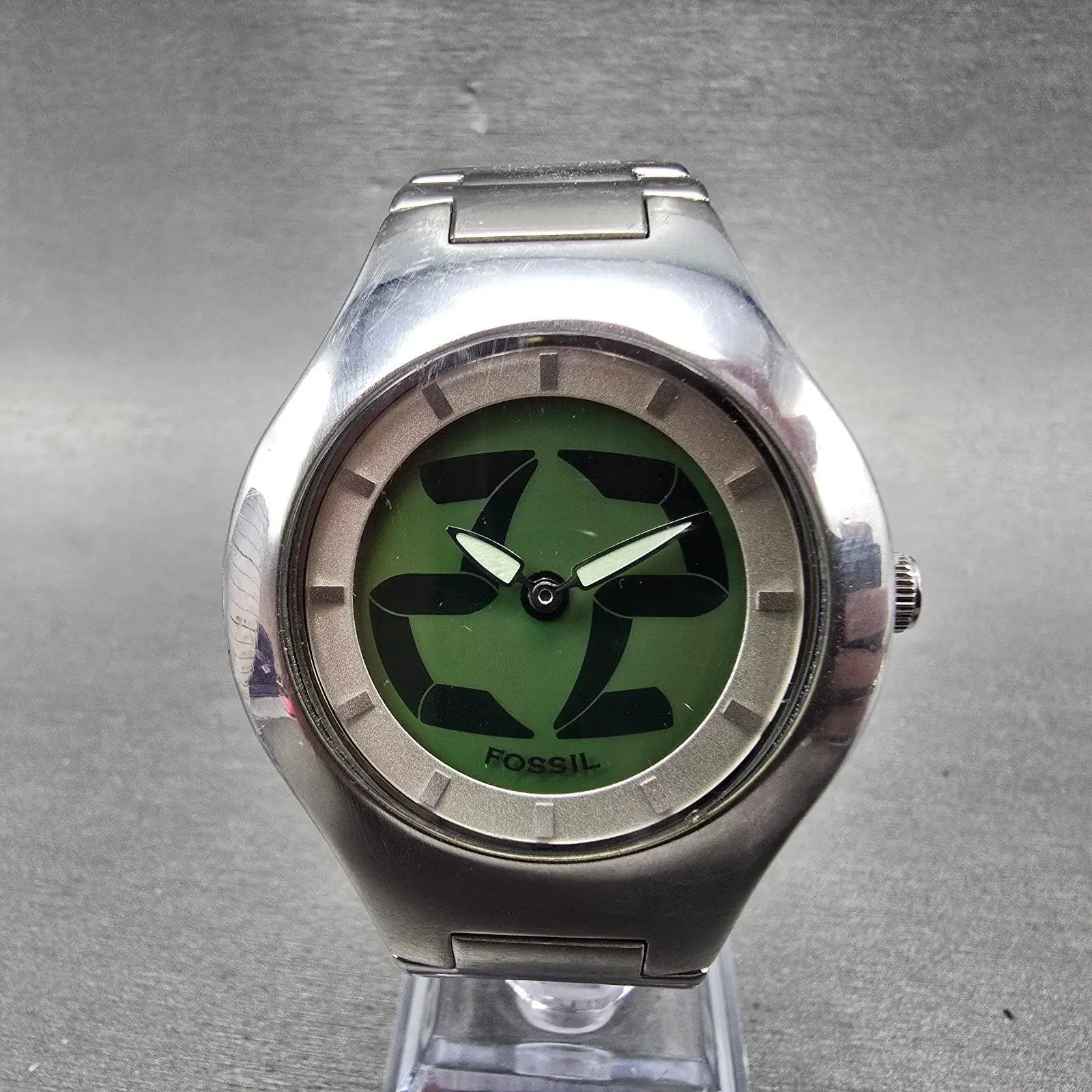 Fossil Big Tic Watch Men 39mm Silver Dial Silver Tone Round JR-7948 New Battery0