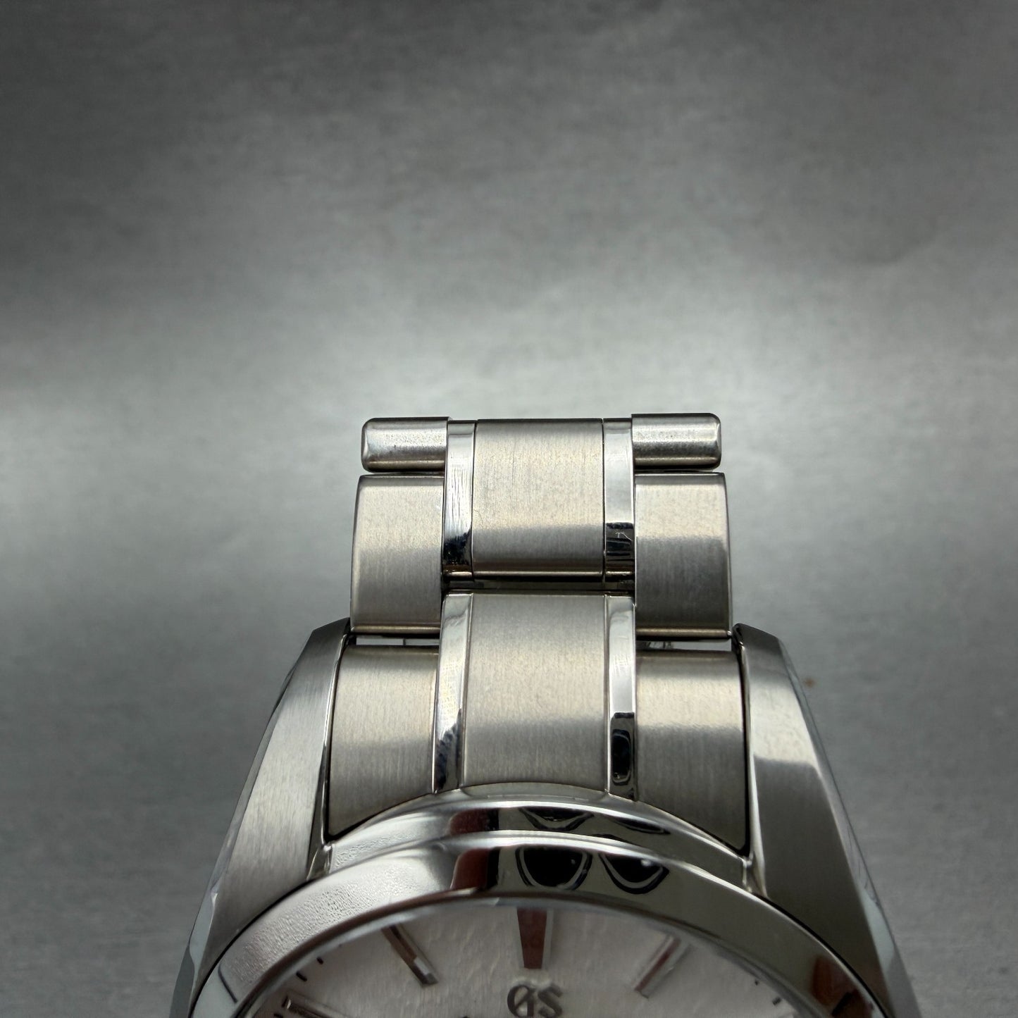 Grand Seiko Snowflake Watch Men 41mm White Dial Titanium Spring Drive SBGA2115