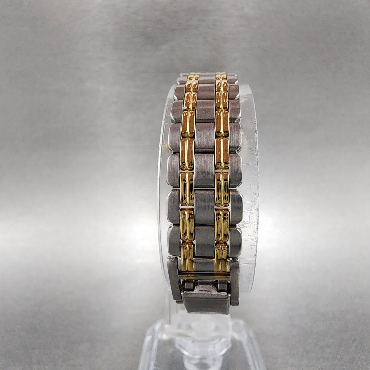 Bulova Watch Women 24mm Cream Dial Two Tone Round Bracelet 98L61 New Battery7