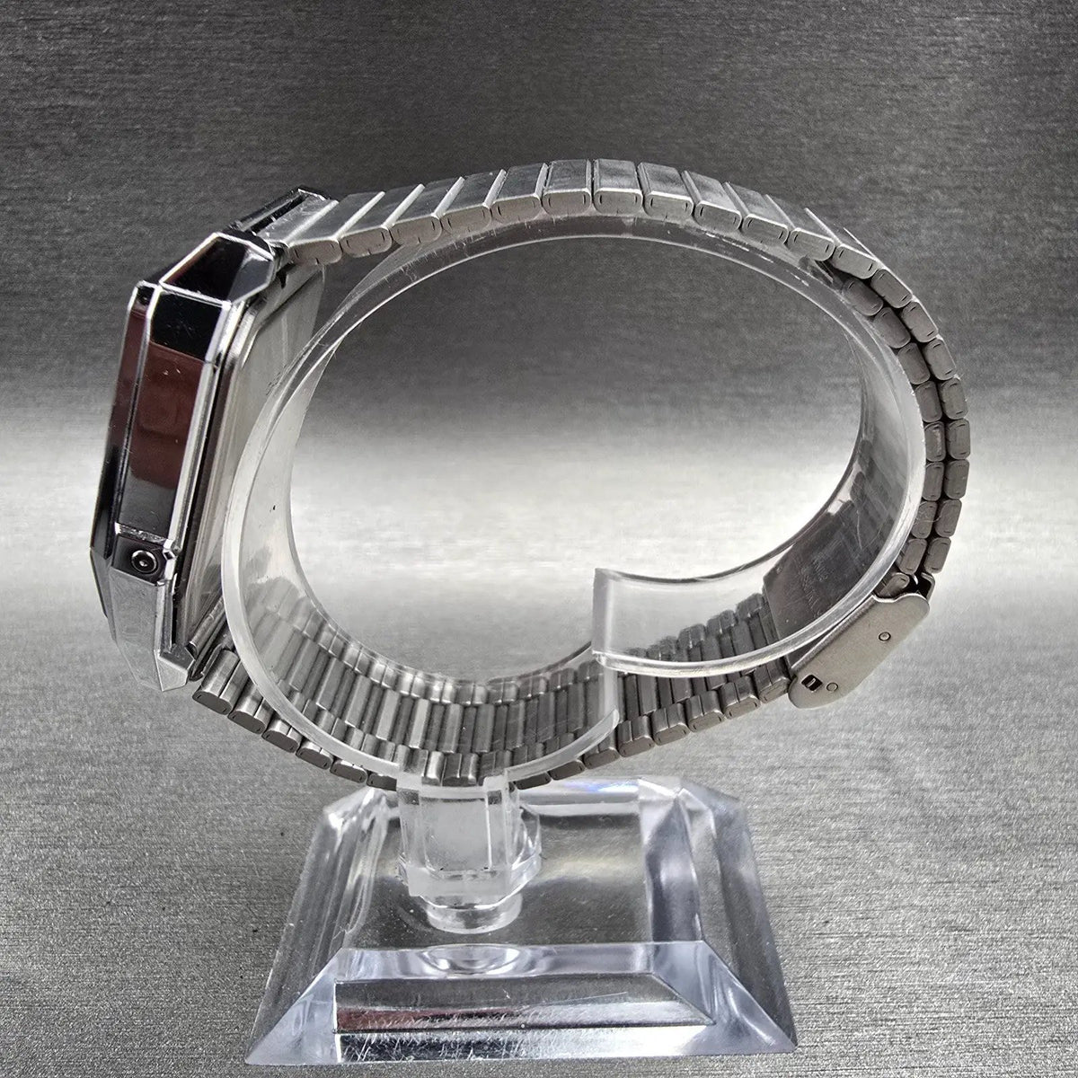 Casio AQ-800E Watch Men 31mm Silver Dial Silver Tone Chrono Alarm New Battery6