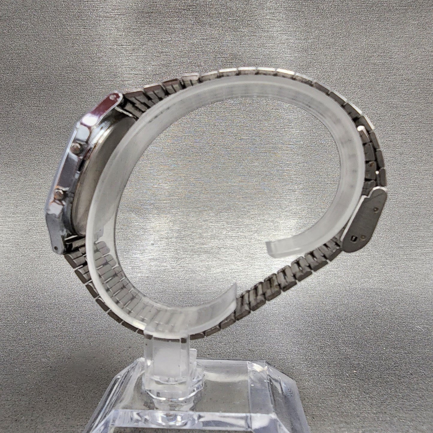 Seiko ALBA Digital Watch Men 33mm LCD Silver Tone Date Month W4015050 New Batt7