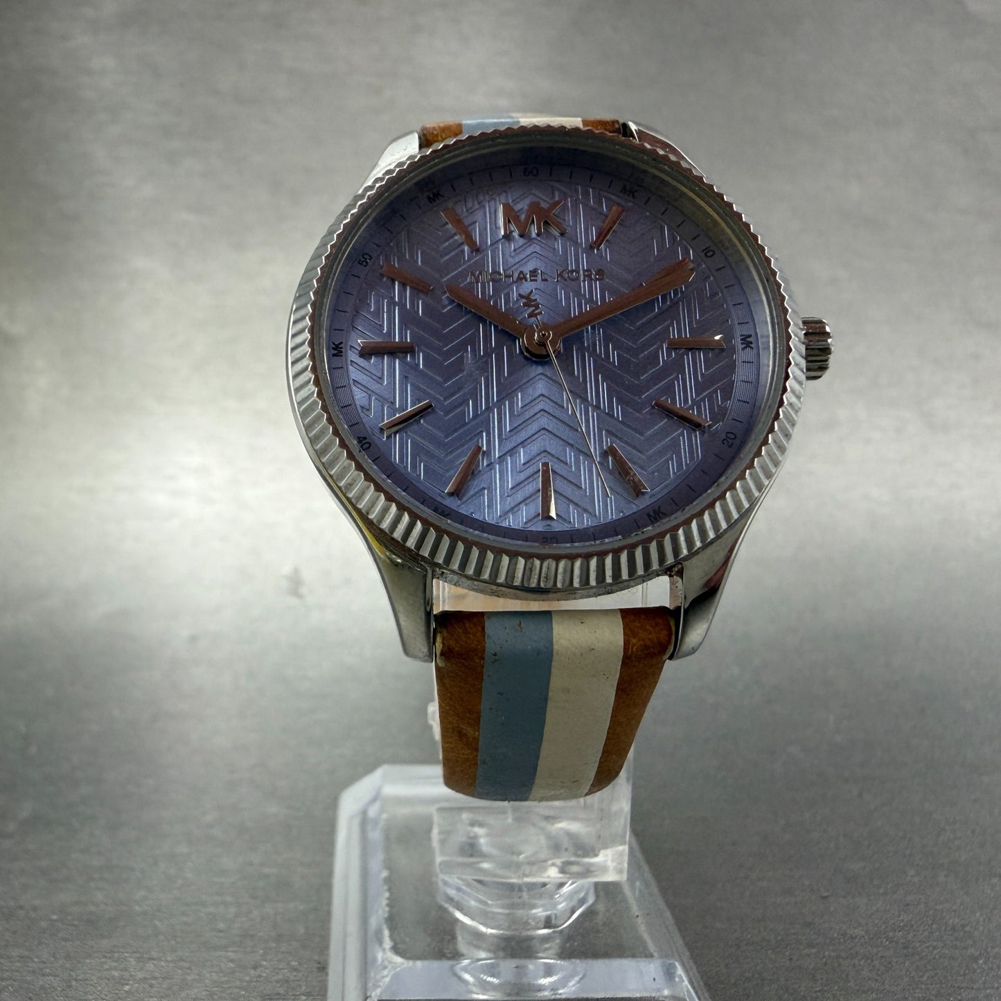 Michael Kors Lexington Watch Women 36mm Blue Dial Silver Tone MK-2807 New Batt4