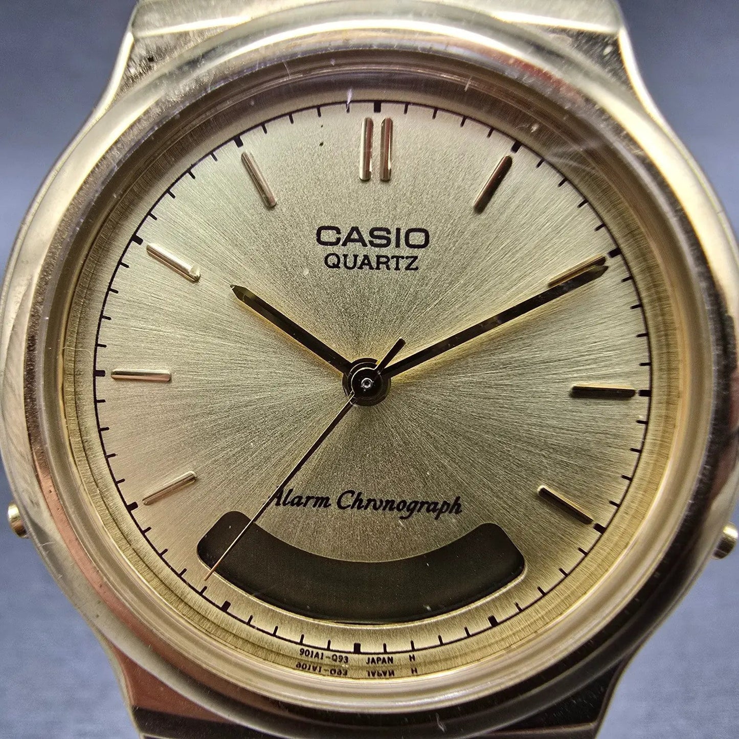 Casio Analog Digital Watch Men 35mm Champagne Dial Gold Tone Alarm Chrono PARTS2