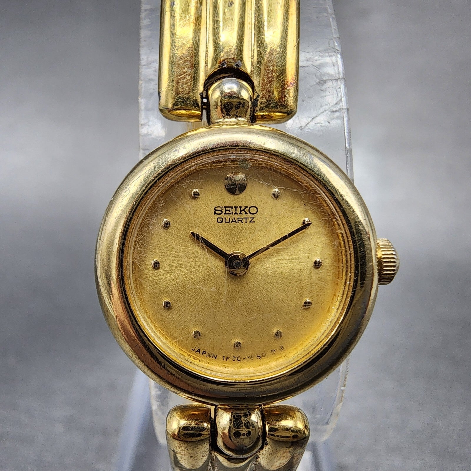 Seiko Watch Women 18mm Gold Dial Gold Tone Round Bangle 1F200E89 New Battery1