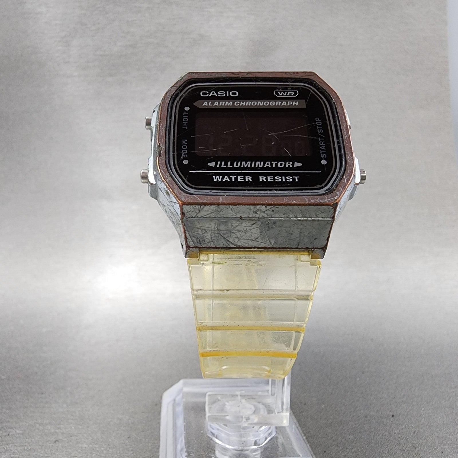 Casio Illuminator Watch Men 36mm Digital Silver Tone Octagon A168XE New Battery5