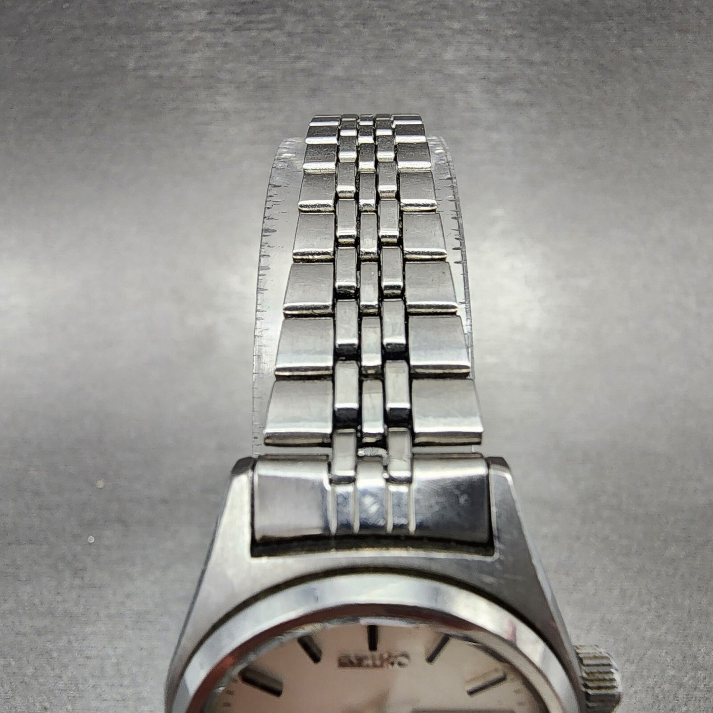Seiko SQ Watch Women 24mm White Dial Silver Tone Daydate Round 43030029 New Bat4