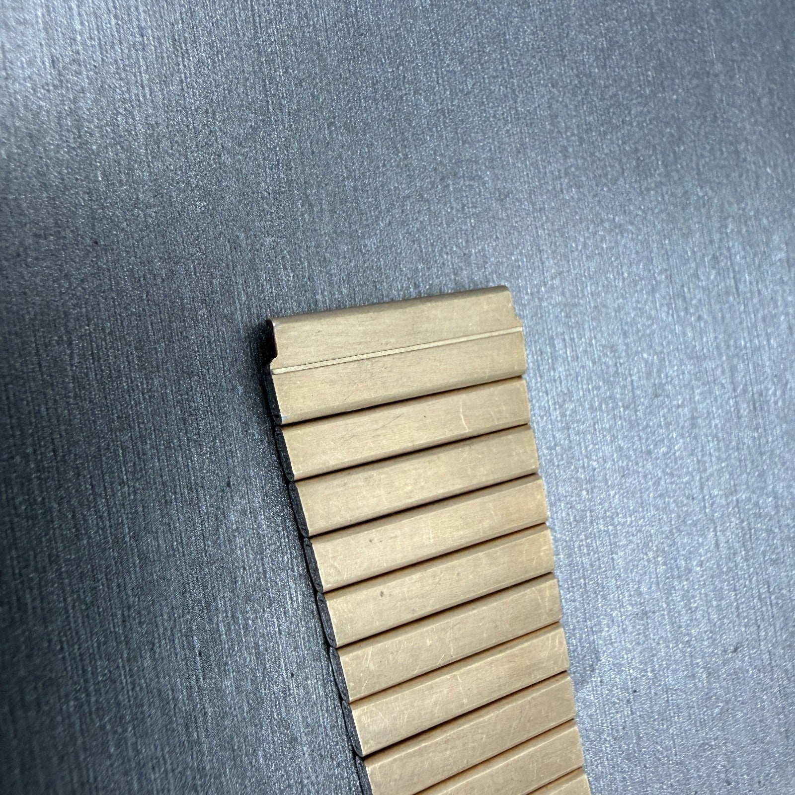 Seiko SQ Bracelet 18mm Stainless Steel Gold Tone Tri Folding Clasp Vintage Japan7